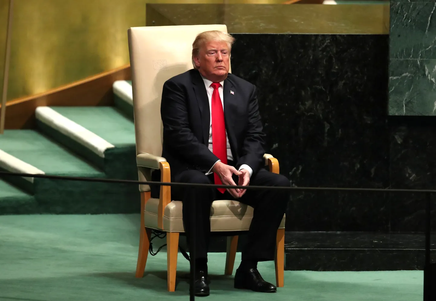 Trump ülesastumist ootamas.