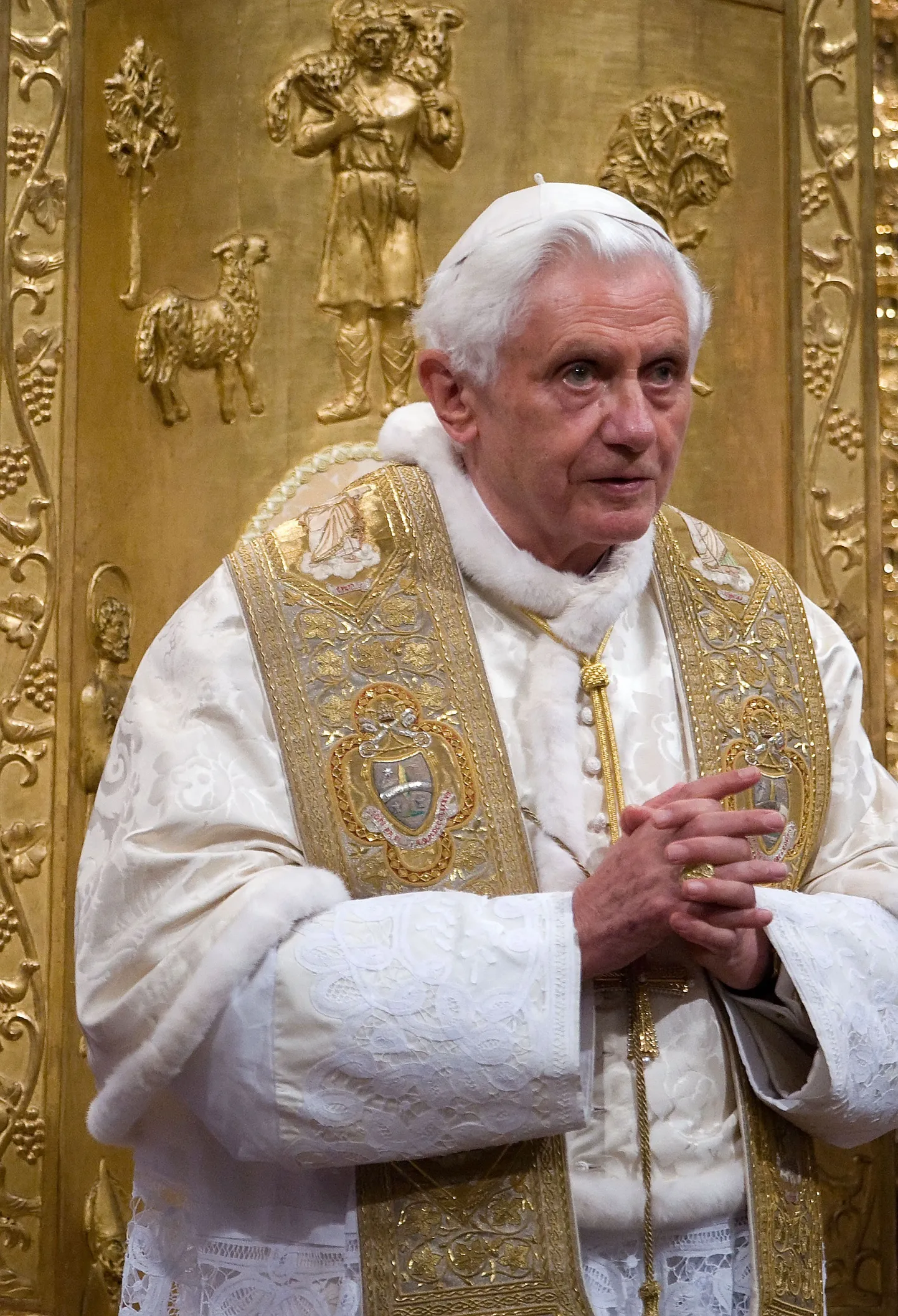 Paavst Benedictus XVI