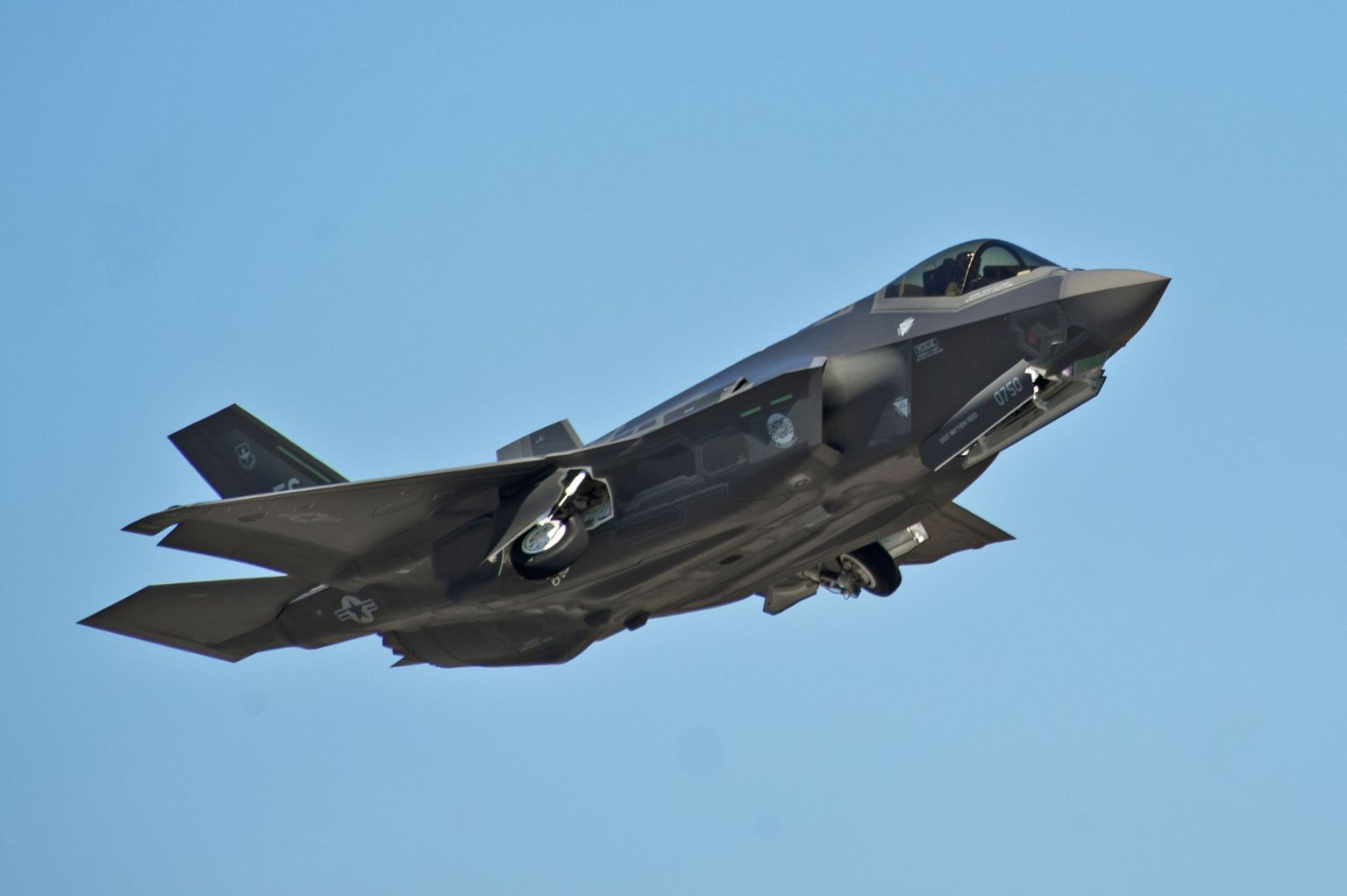 F-35A Lightning II Joint Strike tüüpi hävitaja, millest on saanud maailma kulukaim militaarprojekt.