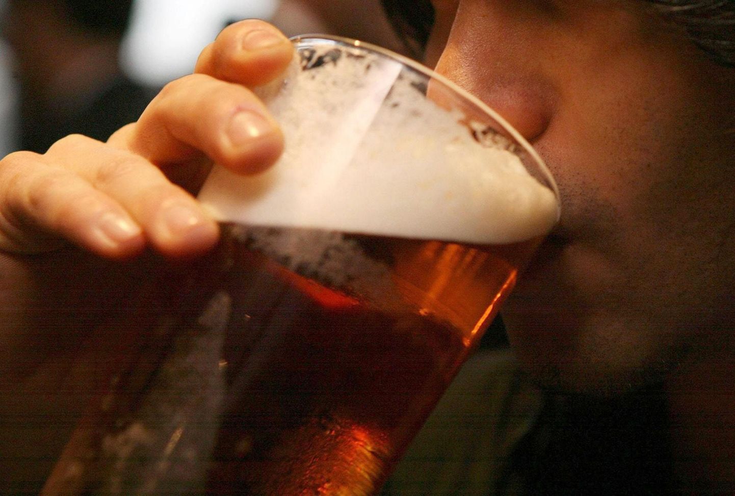 Õlu on konkurentsitult brittide lemmikjook, just kesvamärjuke annab 60 protsenti Ühendkuningriigi alkoholimüügist. Majanduskriis on alkoholitarbimist vähendanud ning mullu vähenes alkoholi müük saareriigis viimase 60 aasta kiireimas tempos.