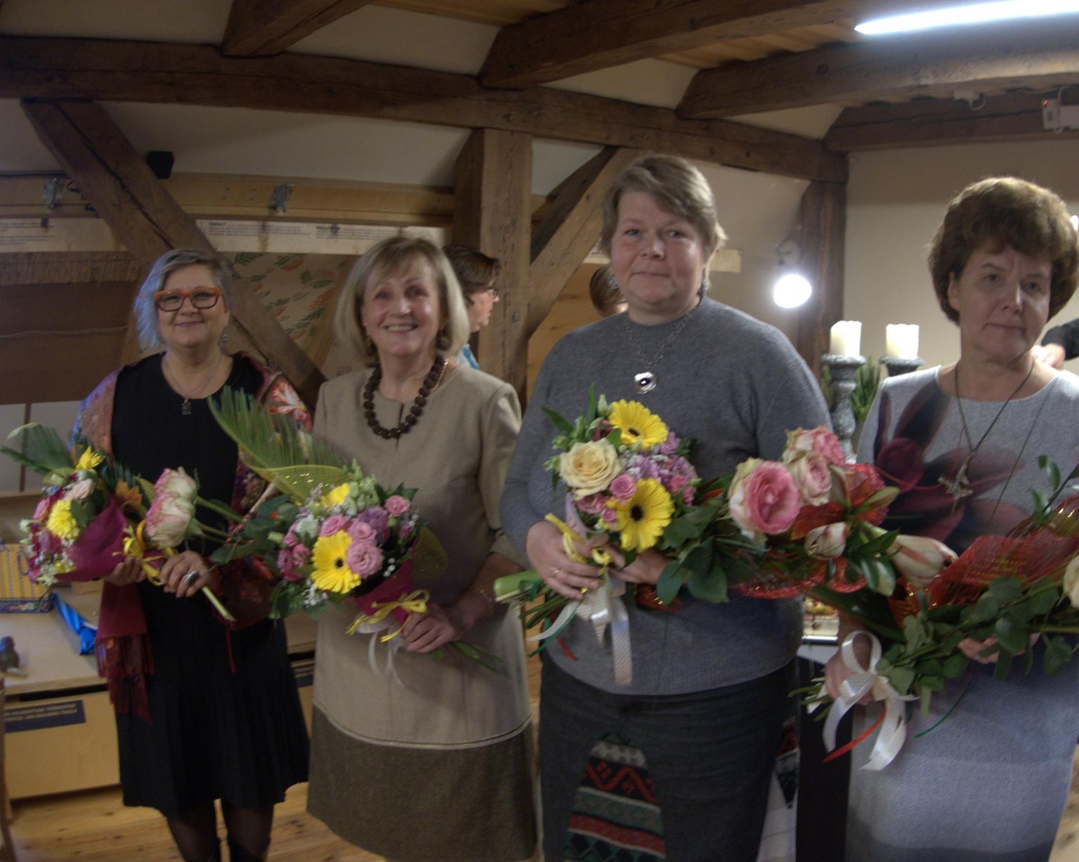 Aasta tegija tunnustused võtsid vastu Leonora Lees (vasakult), Ene Lellep, Margit Õkva ja Terje Paes.
Mati Määrits