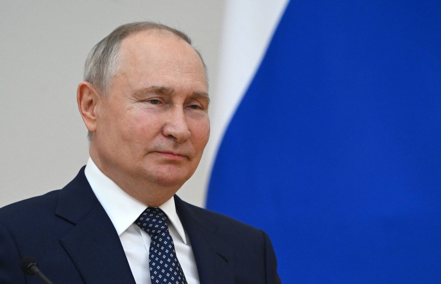 Vladimir Putin 15. novembril kohtumas Venemaa piirkondlike valimiskomisjonide esimeestega.