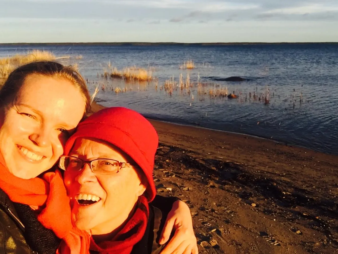 Ema ja tütar – Viivi ja Kadri Voorand.