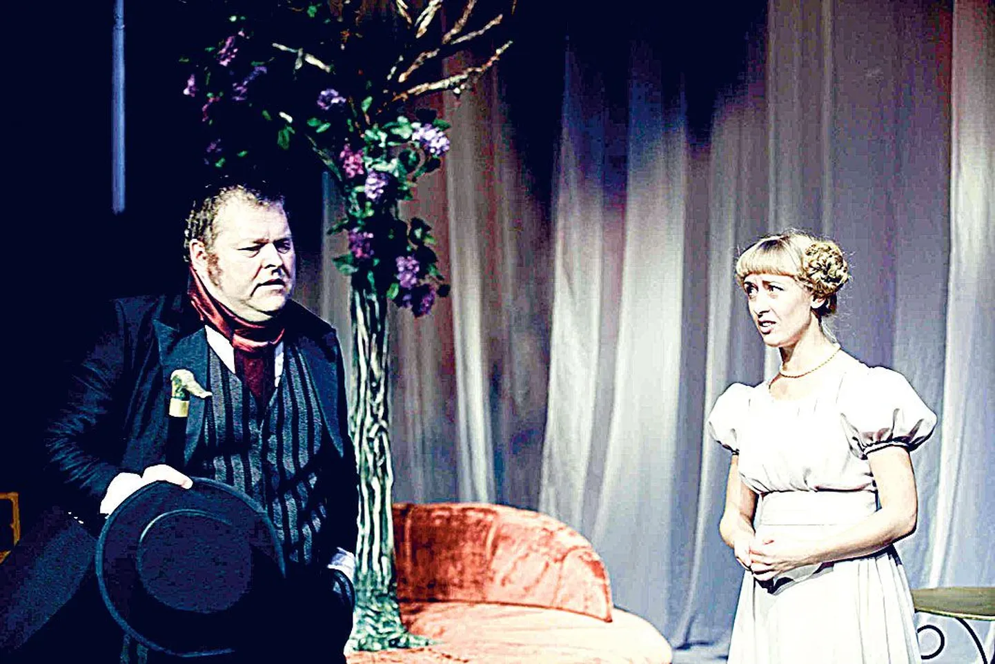 Sõpradega kevadpeole läinud Oblomov (Rein Pakk) kohtub pargis Olgaga (Liisa Pulk) ja armub temasse.