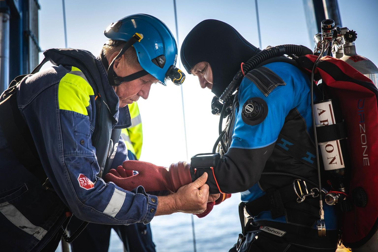 The first dive was handled by Jakob Olszewski (right), who has been to the wreck of MS Estonia the most times.RS Sentinel owner Kurt Rohde (left).