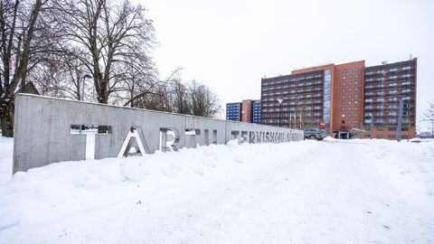 Kas mõrvar sobib meditsiinitöötajaks? Tartus asus karistust kandev tapja õeks õppima