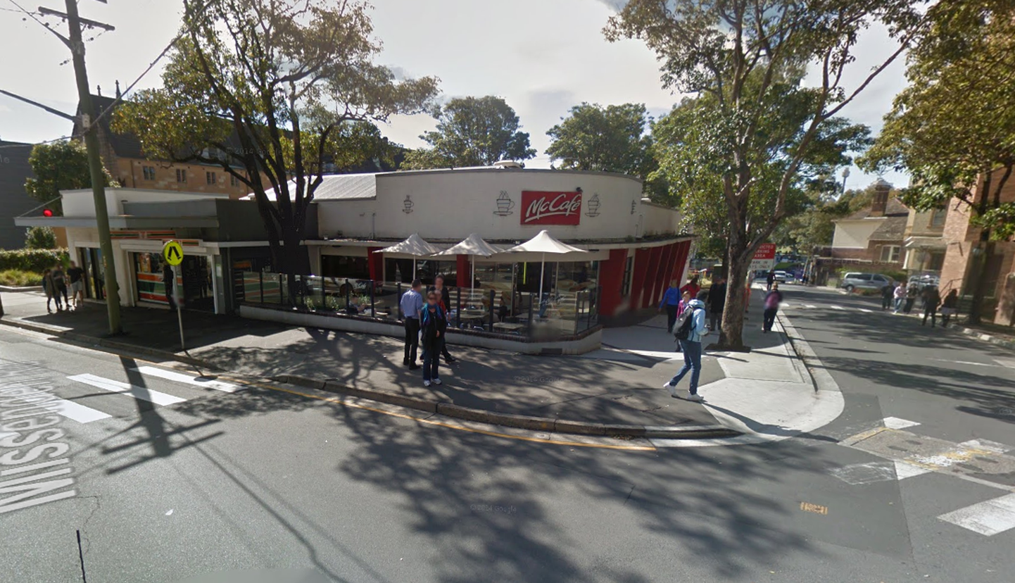 McCafe kohvik Austraalias, mis nüüd kannab uut nime The Corner.