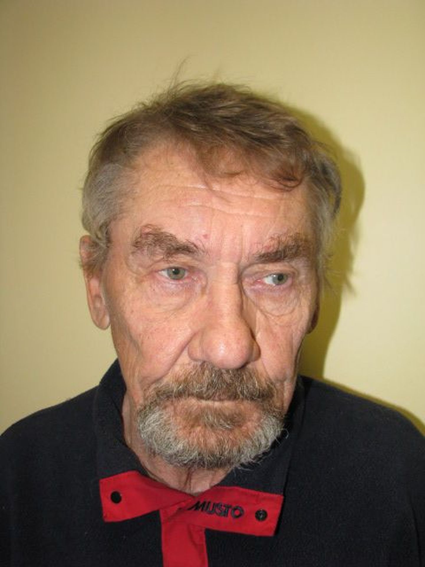 72aastane Vladimir, keda kahtlustatakse seksuaalkuritegudes lapseealiste suhtes.