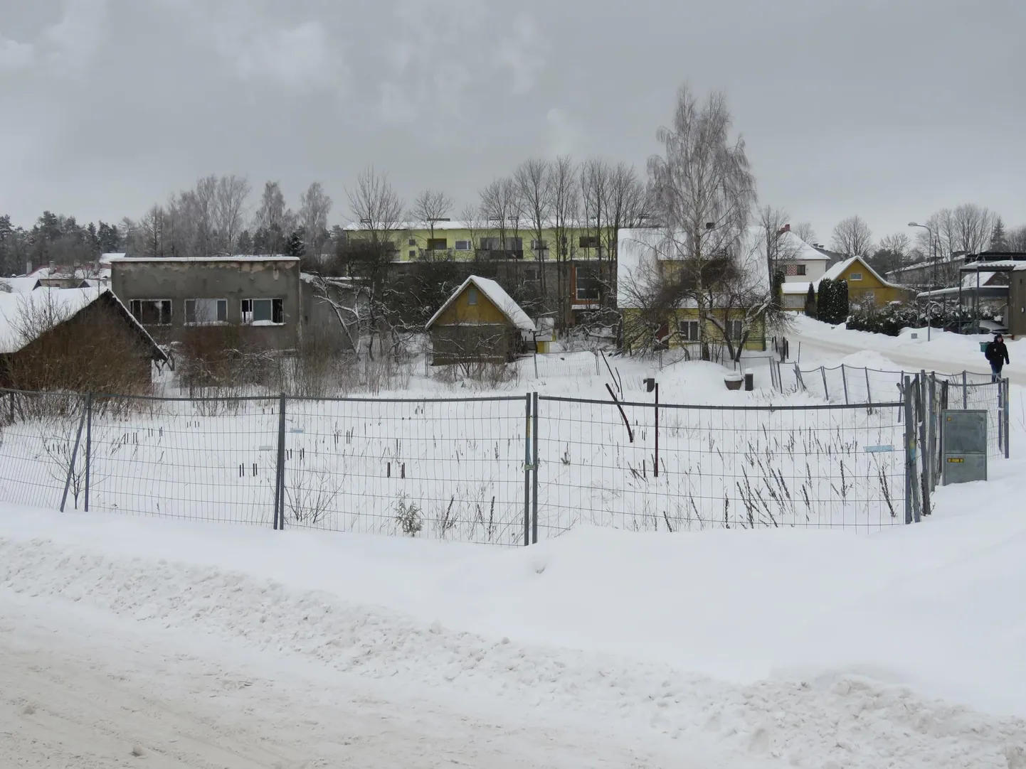 Kui kõik läheb plaani järgi, kerkib just siia keset Otepää linna üürimaja.