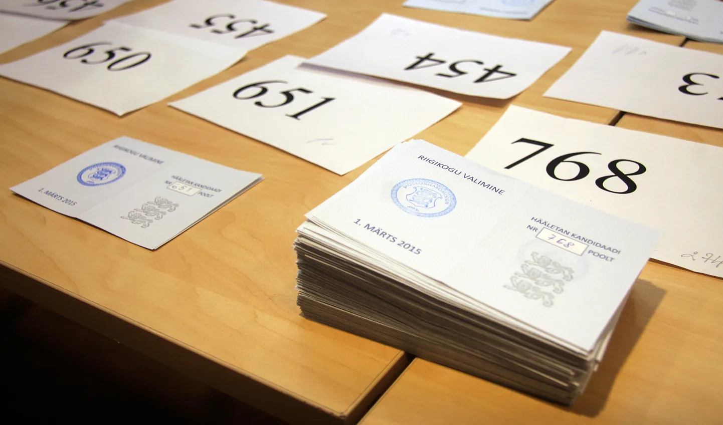 Hääletussedelid 2015. aastal toimunud riigikogu valimistel.