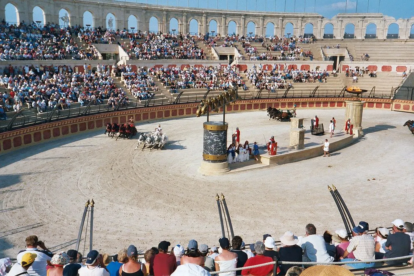 Ajalooline teemapark Puy du Fou.