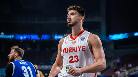 Šengins teju sakrāj "triple-double"; Turcija ar pūlēm uzveic Čehiju