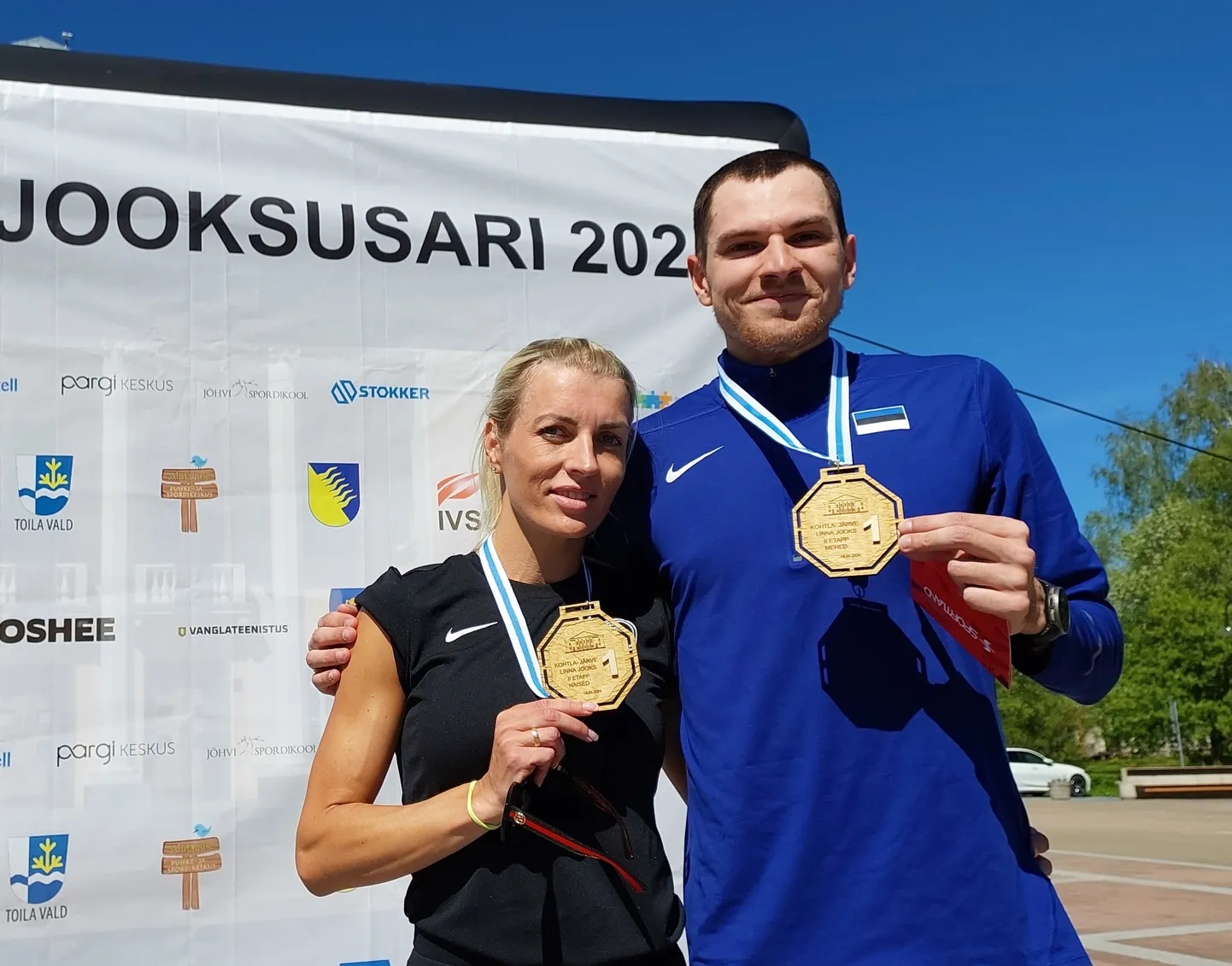 Kohtla-Järve linnajooksul olid 6,8 km pikkusel põhidistantsil kiireimad Marit Hiiemaa ja Deniss Šalkauskas.