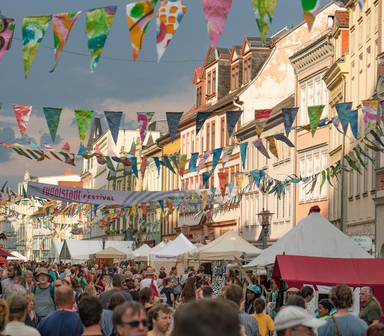 Festival teeb Tüüringi liiduvabariigi väikelinna Rudolstadti iga aasta juulis suureks folgi- ja maailmaamuusika alaks. FOTO: