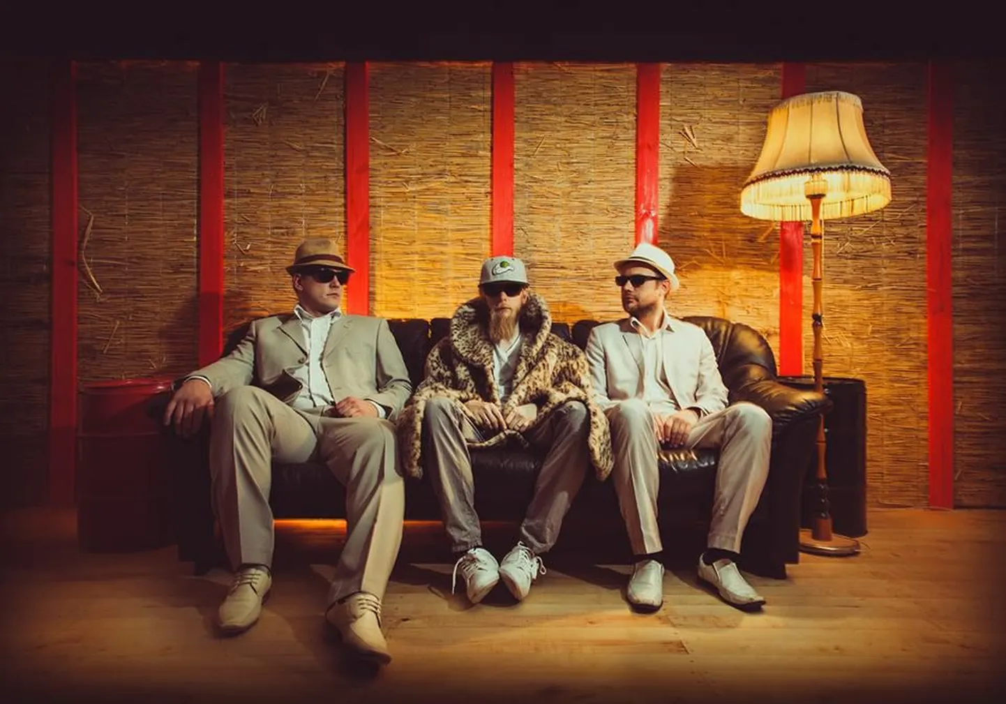 Ansambel Six Feet Club