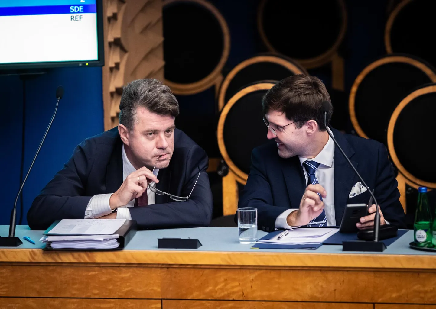 Ministrid võivad rahul olla, laual on mitu head pakkumist.