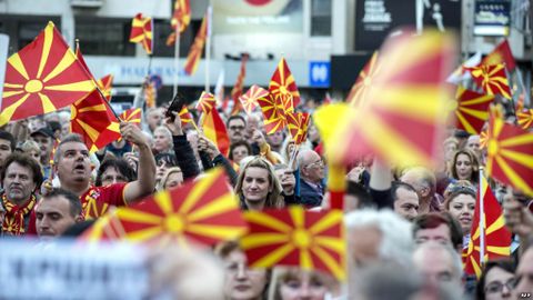 Makedoonlased protestisid albaania keele vastu teise riigikeelena