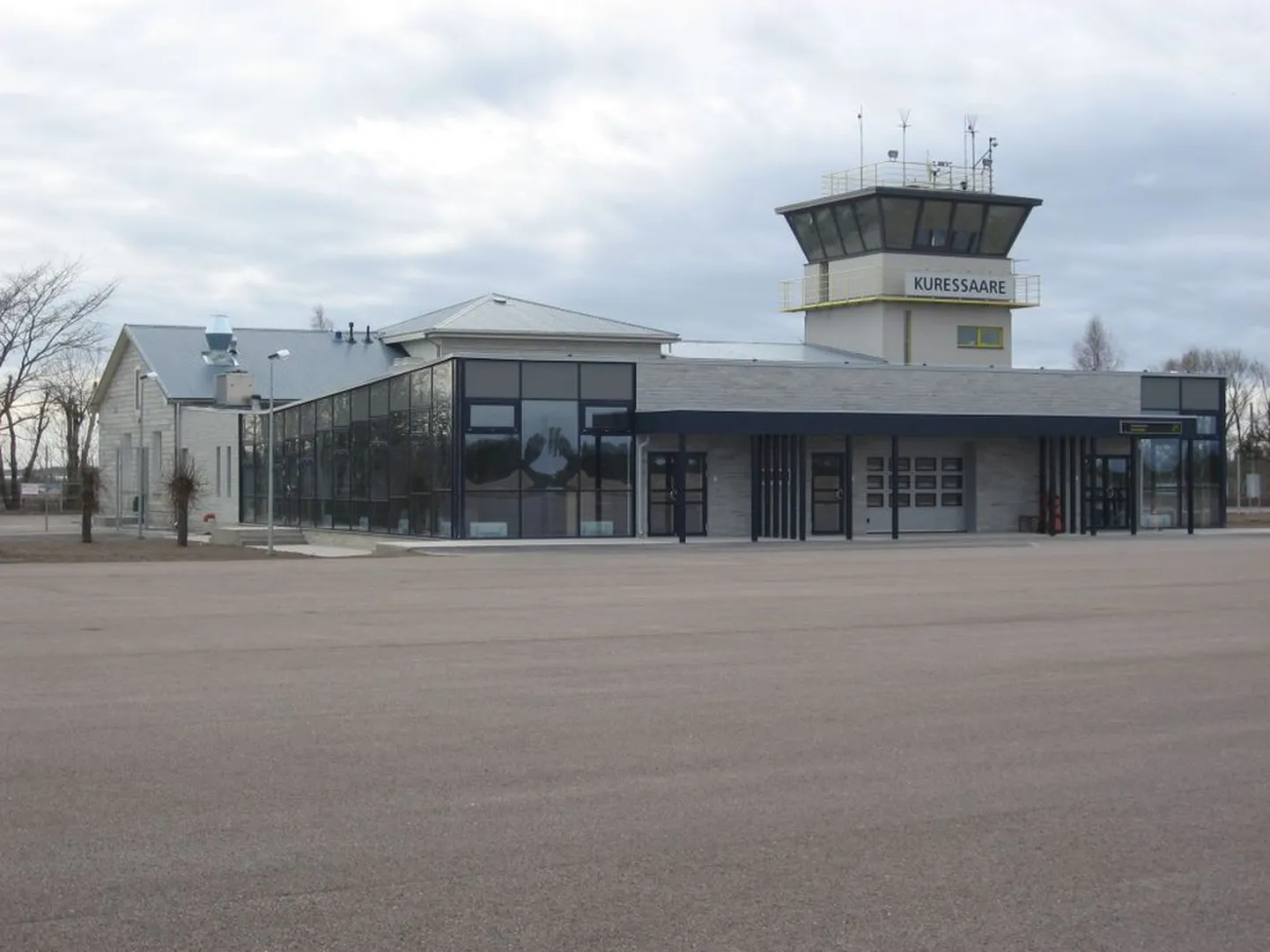 Kuressaare lennujaam