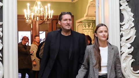 Regnārs Vaivars o pikantnih prizorih žene Madare Botmane v novi seriji: Po naravi sem zelo ljubosumen