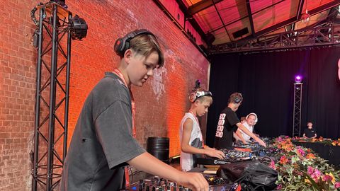 Üheksa-aastaselt seatud eesmärk täitub: Hugo Järvesaar astub maailmakuulsa muusikafestivali lavale