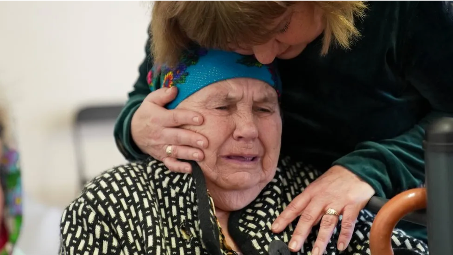 87-летняя Нина Скоркина до последнего отказывалась покидать дом в Сумской области