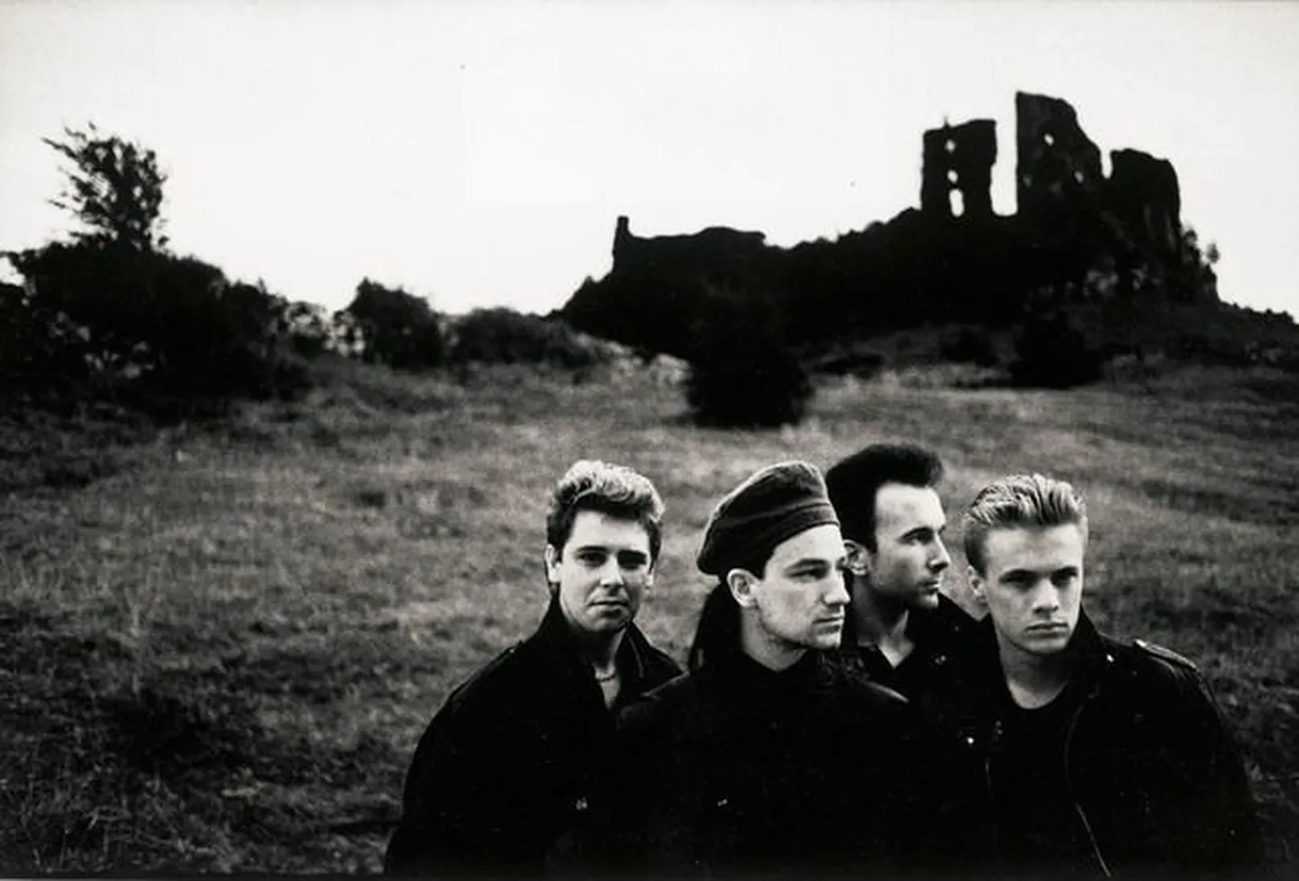 U2