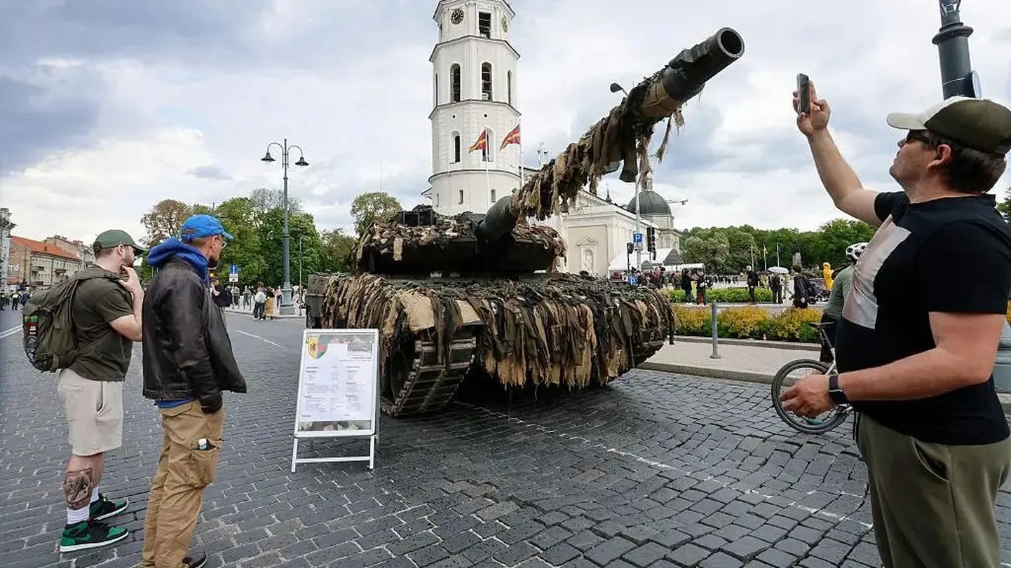 В Вильнюсе прошла торжественная инаугурация немецкой бронетанковой бригады «Литва»