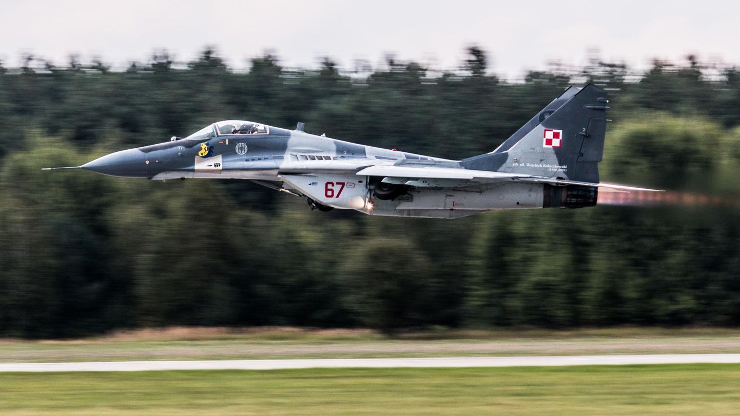 Poola õhujõududele kuuluv Nõukogude-Vene hävitaja MiG-29. Selliseid lennukeid võiks teoreetiliselt saata ka Ukrainale.  FOTO: Shutterstock