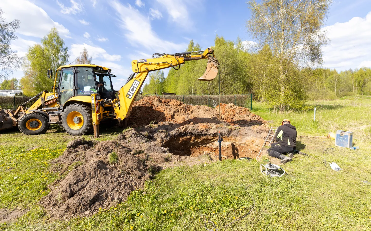 Tartu Veevärk lõikas läinud nädalal Soinaste lasteaia taga veetoru lahti ning sealt leiti ummistus, mis võis kõhuhädasid põhjustada. Ehkki veeproovid on nüüd olnud korras, jätkub veevärgi kontrollimine ka sel nädalal.