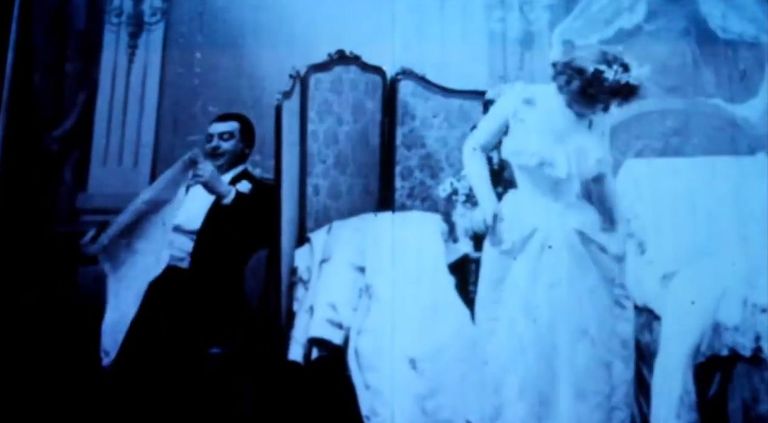 Stseen 1899. aasta filmist, mida peetakse pornograafiliseks