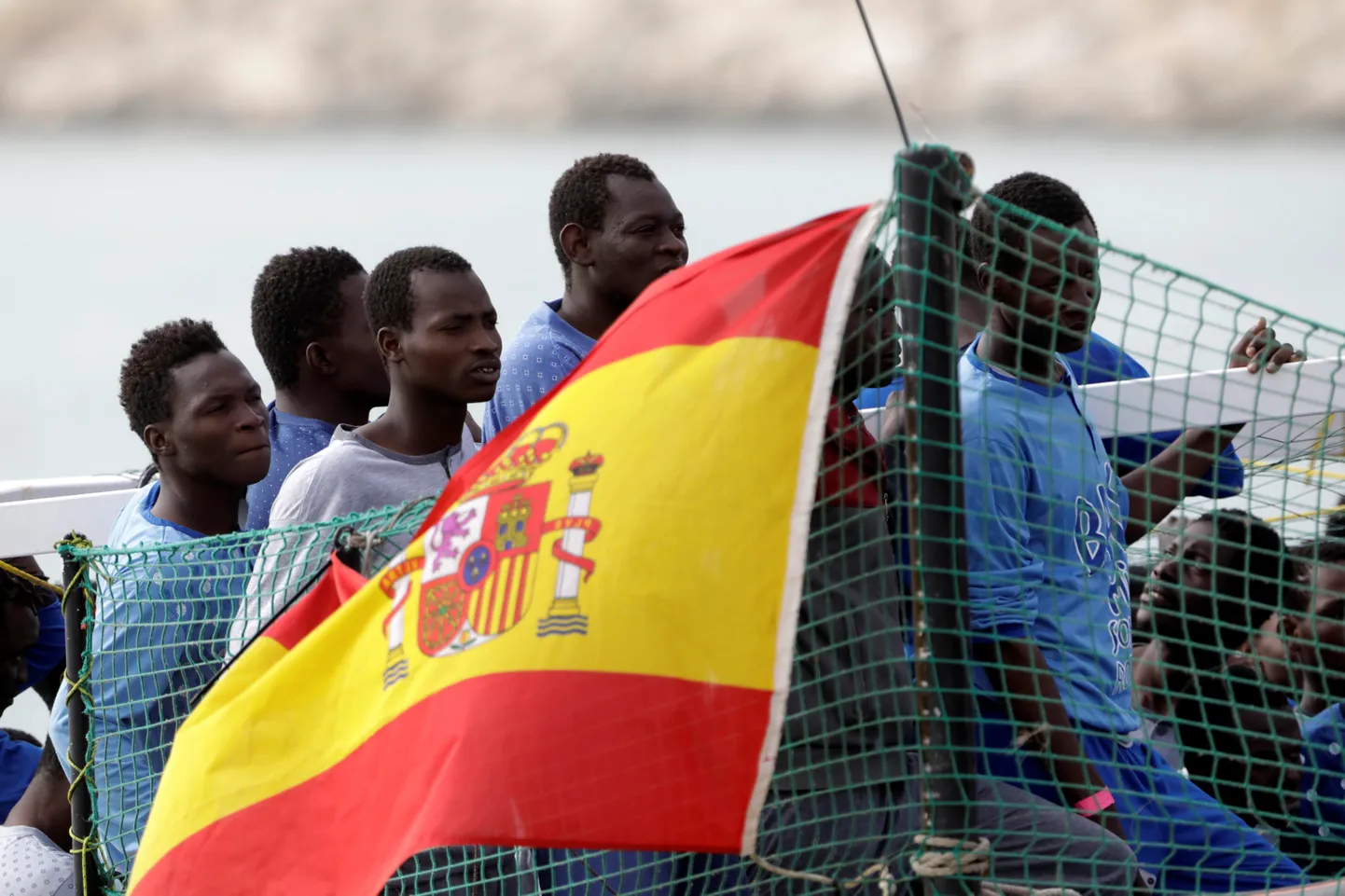 Migrandid Open Armsi pardal.