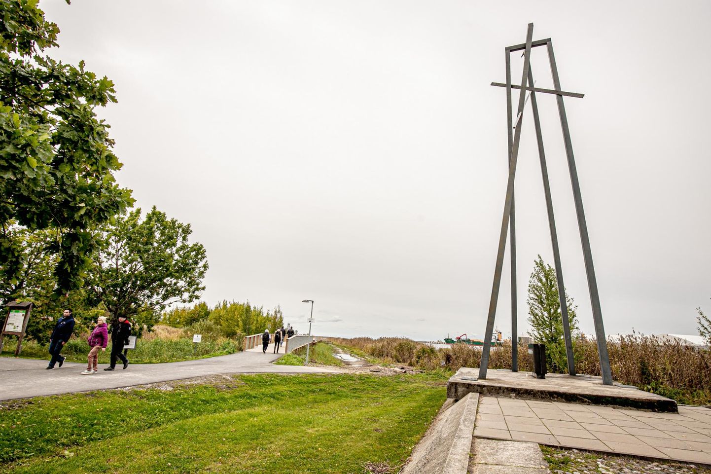 Homme mälestatakse Estonia mälestusmärgi juures laevahuku ohvreid.