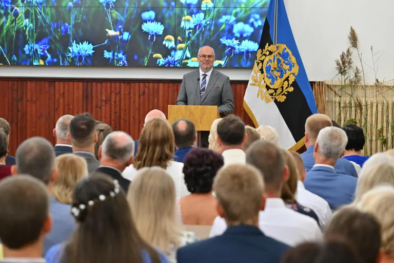 President Alar Karis ütles Eesti kaunimate kodude tunnustusüritusel peetud kõnes, et korras kodudest vaatab vastu Eesti naeratav pool.