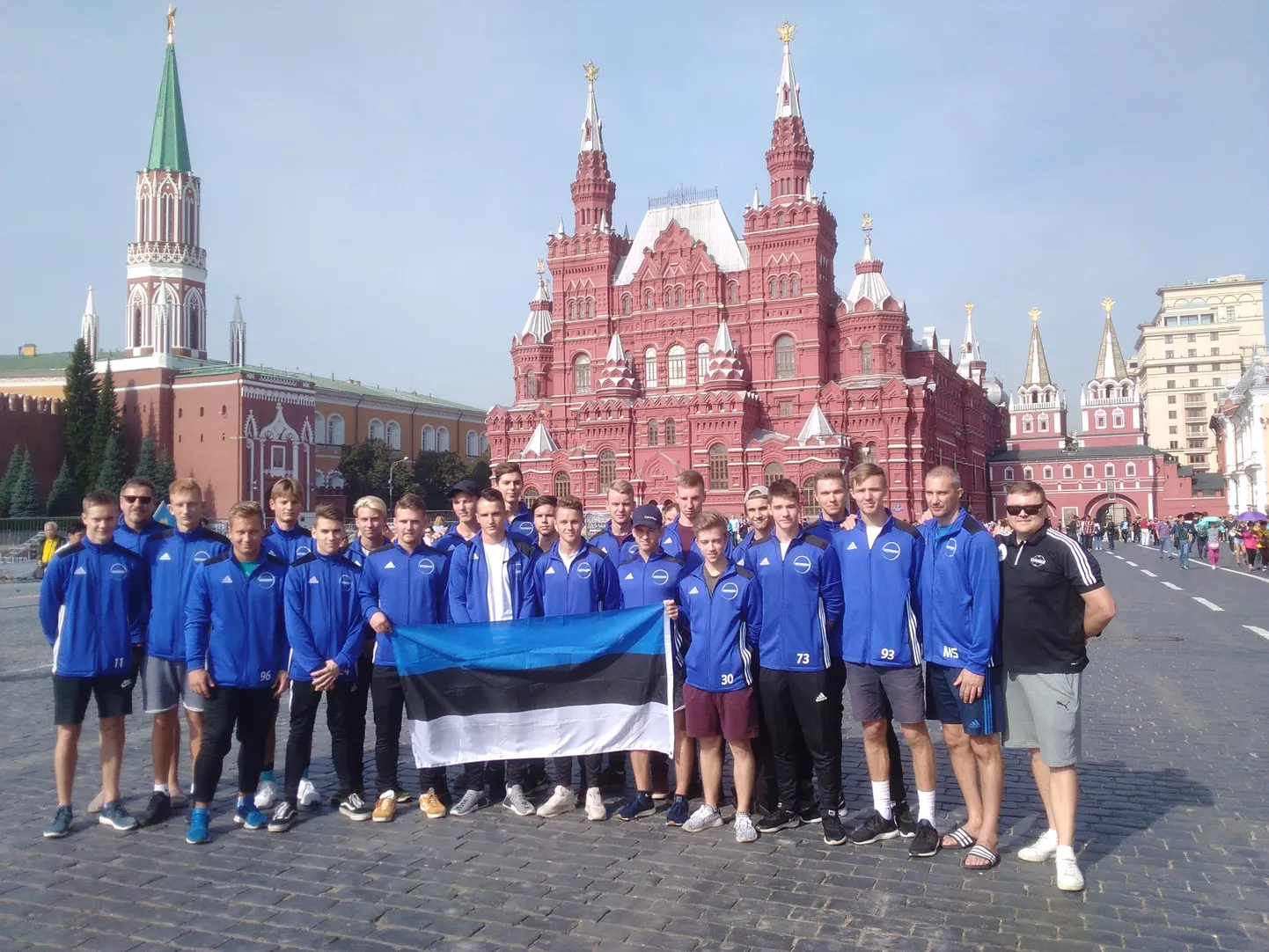 Eesti U19 saalihokikoondis