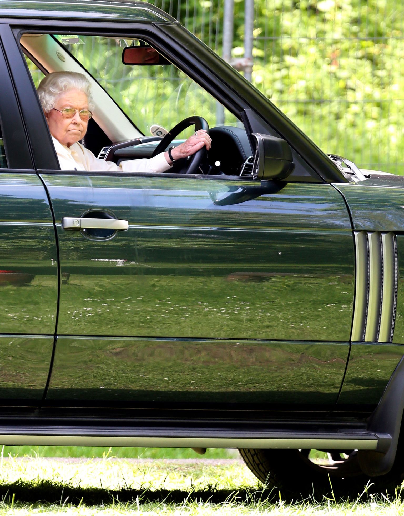 Elizabeth II 2014 oma maastikumasina roolis