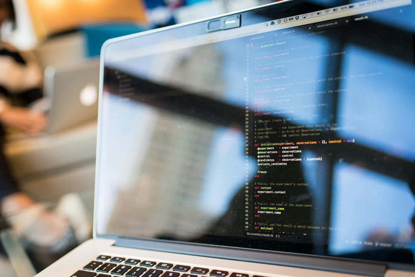 Сотовые операторы сегодня уже не только связисты, но и разработчики.