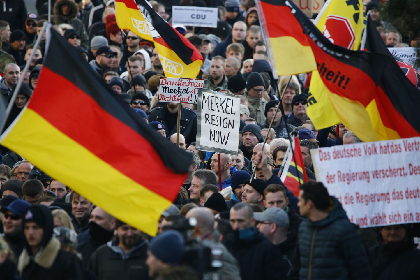PEGIDA meeleavaldus Kölnis.