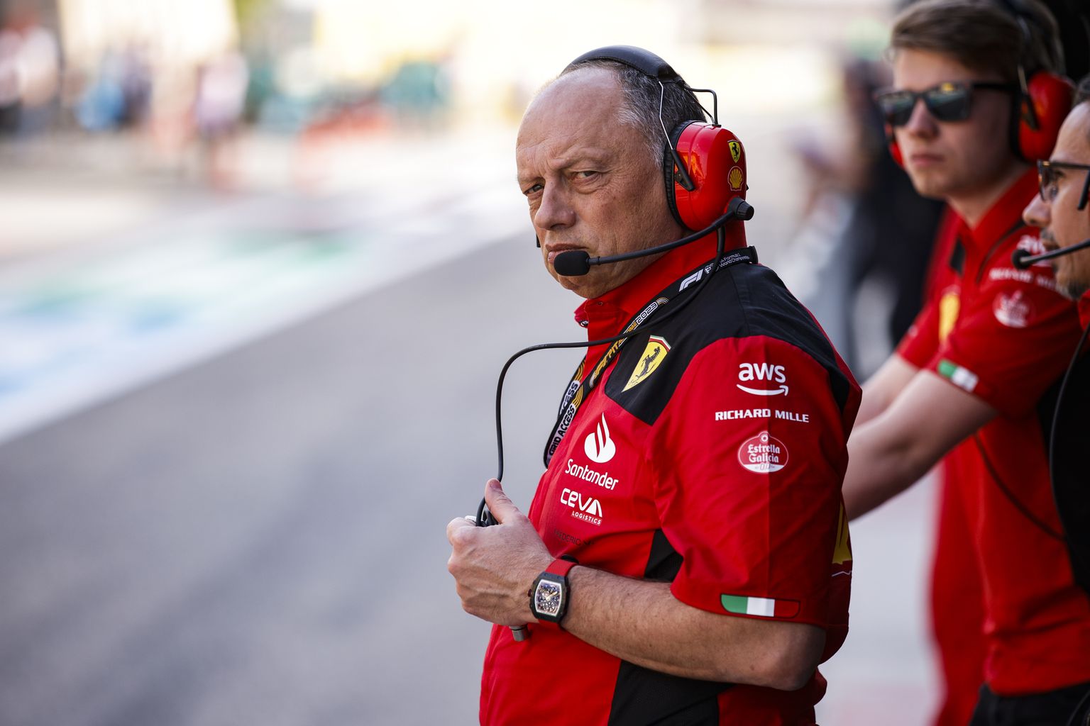 Frédéric Vasseuri vahikorra ajal on Ferrarit tabanud ootamatu ajude väljavool. Kas eelmistel hooaegade Alfa Romeo meeskonda juhtinud Vasseur saab olukorra kontrolli alla?
