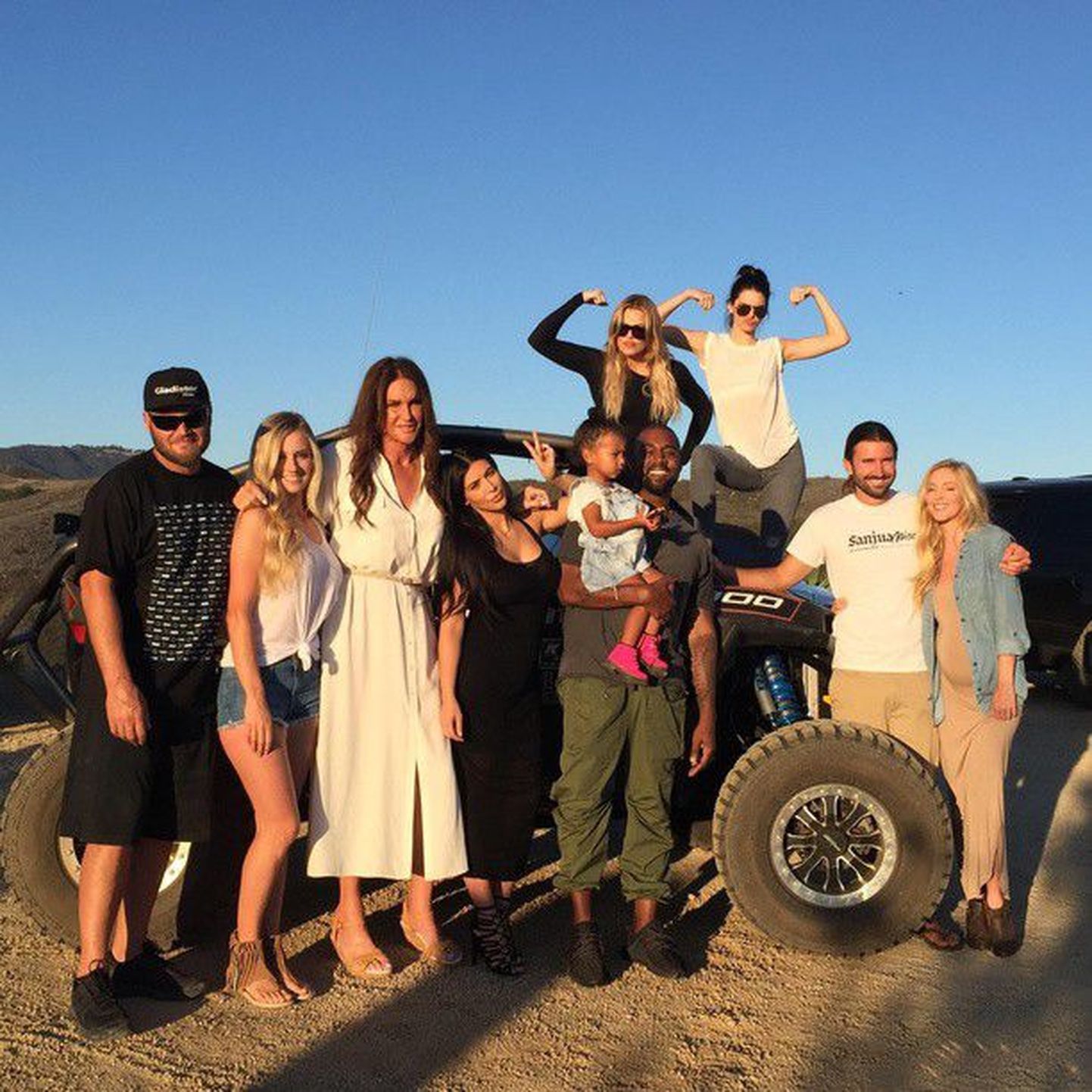 Caitlyn Jenner tähistas isadepäeva oma viie lapsega