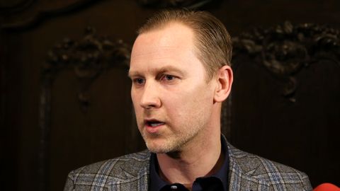 Gatavojoties Saeimas vēlēšanām, Gobzema partija atkal maina 