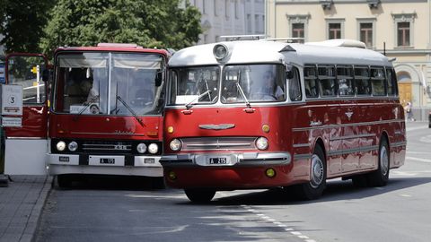 PILDID ⟩ Eesti populaarseim bussiliin tähistab 55. aastapäeva