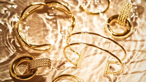 Из Эстонии вывезли контрабанду: золотые ювелирные украшения с бриллиантами на 400 тысяч евро