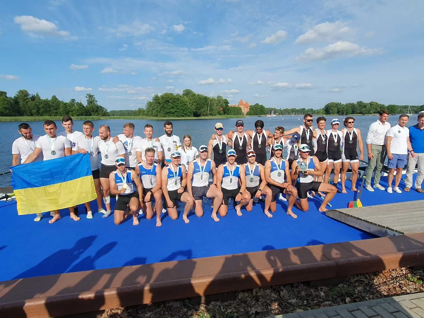 Leedus rahvusvahelisel regatil "Merevaigust aer" ei olnud kummalgi päeval vastast Eesti U-23 vanuseklassi meeste kaheksapaadile, kes võitis kulla Ukraina ja Suurbritannia paadi ees.