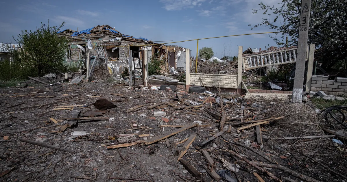 Ukraina valitsus eraldas täiendavalt kaks miljardit hrivnat (umbes 43 miljonit eurot), et toetada 180 kogukonda, mis asuvad piiri või rindejoone lähedal ja kus 