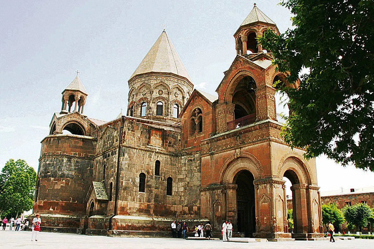 Христианская церковь в Армении.