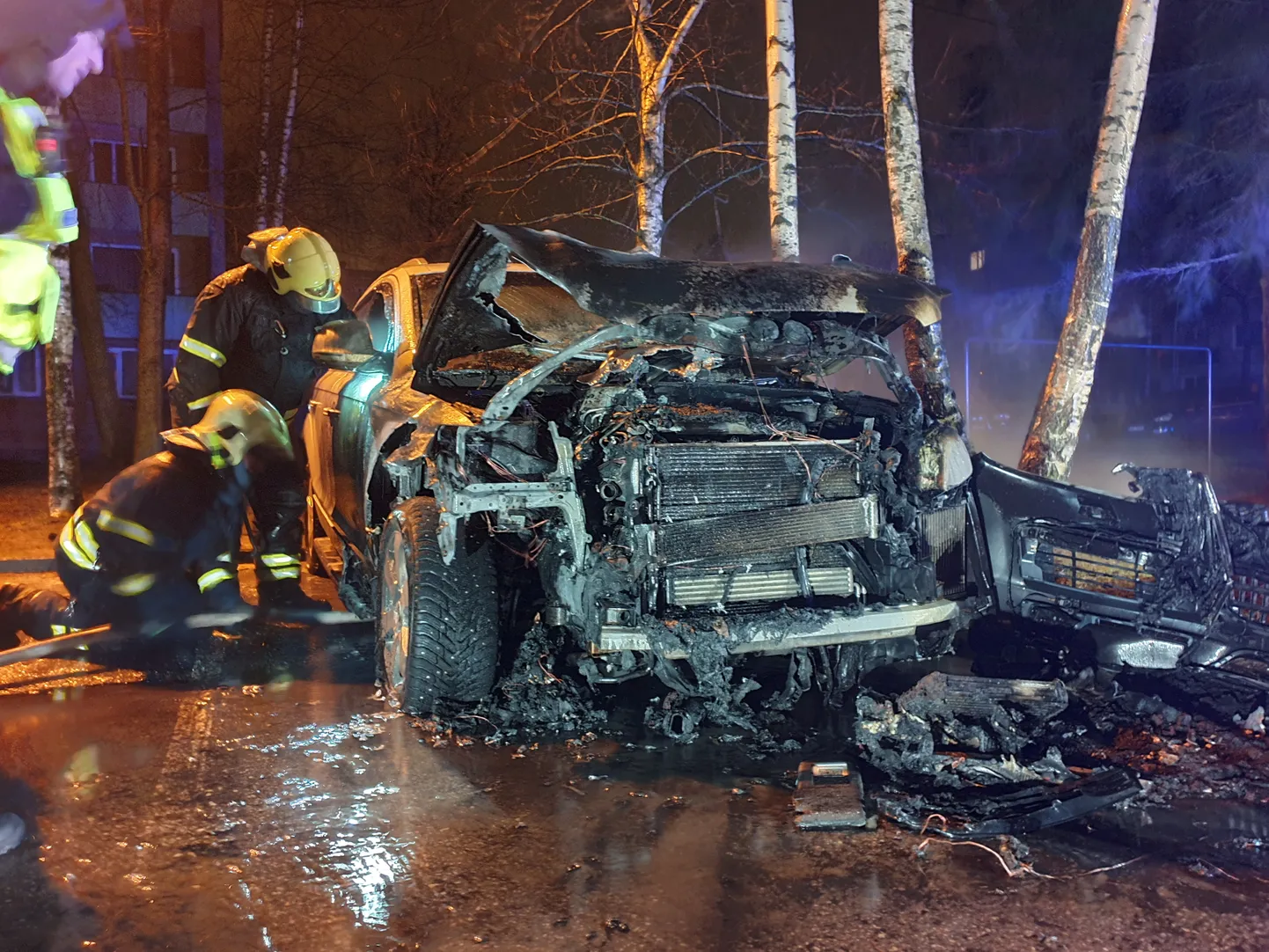 Сгоревший автомобиль. Иллюстративный снимок.