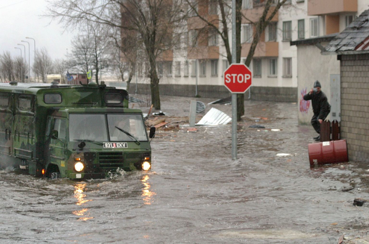 Neli aastat tagasi jaanuaritormi ajal ujutas meri Pärnu linna rannaäärsed alad üle.