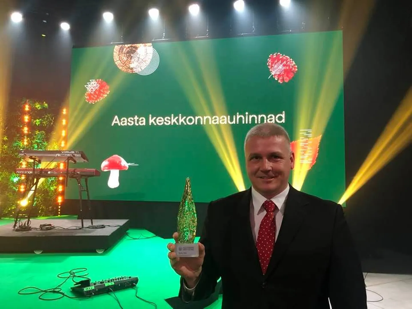 Abilinnapea Raimond Tamm rõhutas auhinda vastu võttes, et keskkonnahoiu teema seob enim erinevaid linnajuhtimise valdkondi.
