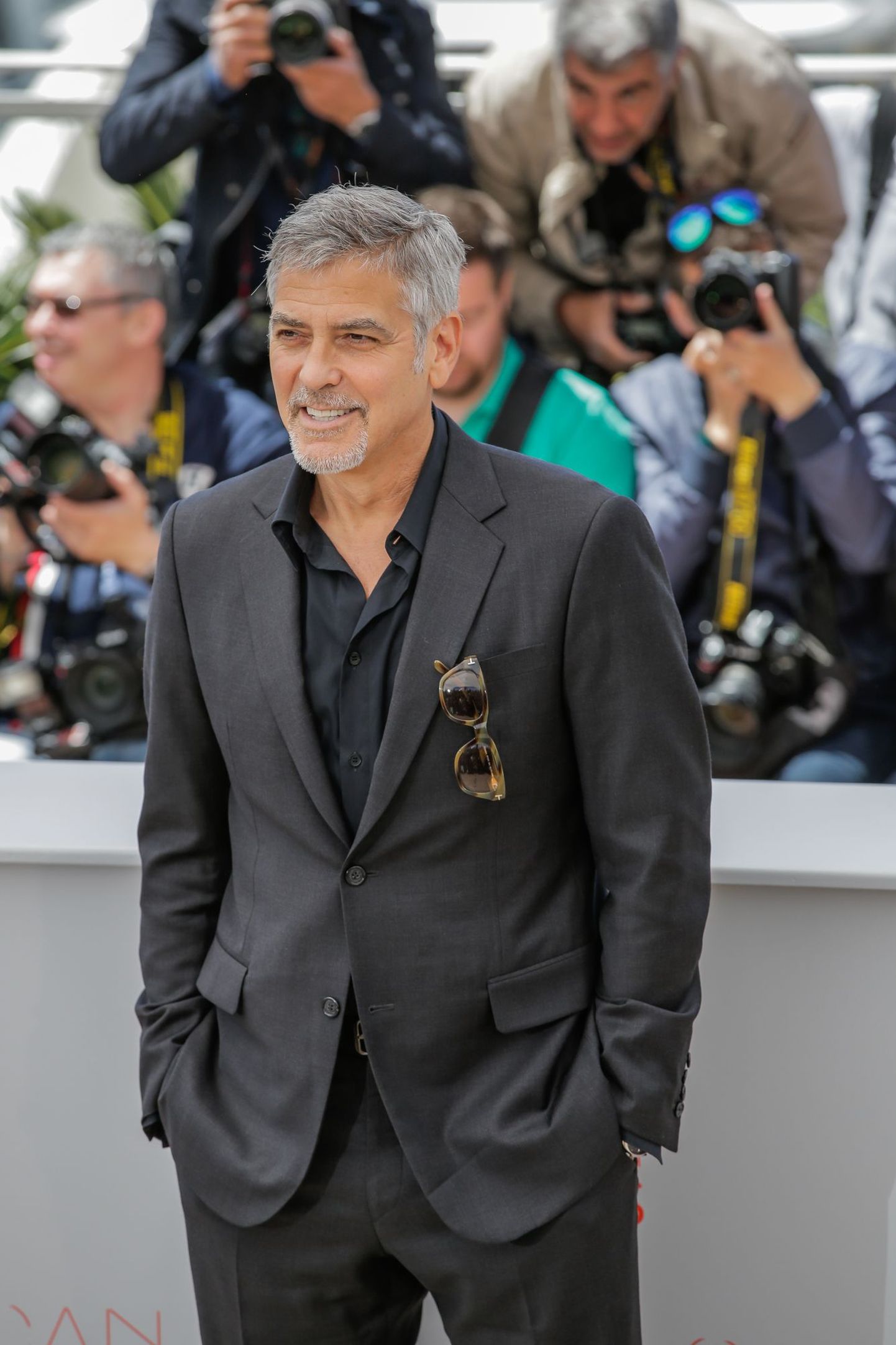 Elu24 Cannes`i filmifestivalil - 12. mai, «Money Monster» esitlusel olid teiste seas kohal Julia Roberts, George Clooney ja Jodie Foster