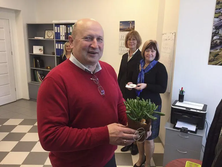 Esiplaanil Olev Rohumäe.